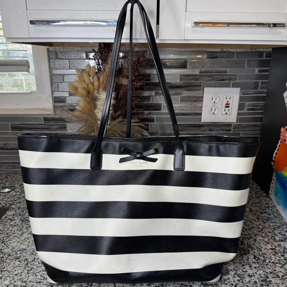 Kate Spade | Women’s Black and White Striped Tote Bag